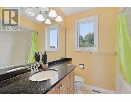 1886 Chaine Court, Ottawa, ON K1C2N3 Photo 28