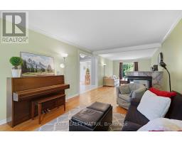 Kitchen - 1886 Chaine Court, Ottawa, ON K1C2N3 Photo 9