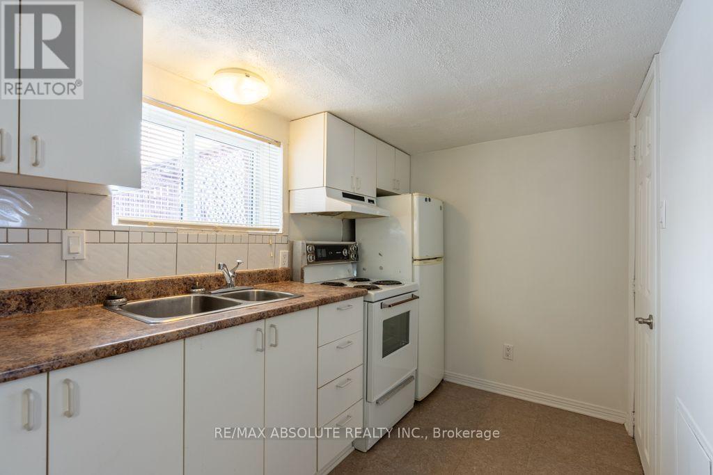 92 JOLLIET AVENUE - 23