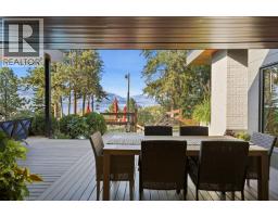 5147 Lakeshore Road, Kelowna, BC V1W4J1 Photo 18