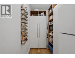 5147 Lakeshore Road, Kelowna, BC V1W4J1 Photo 17
