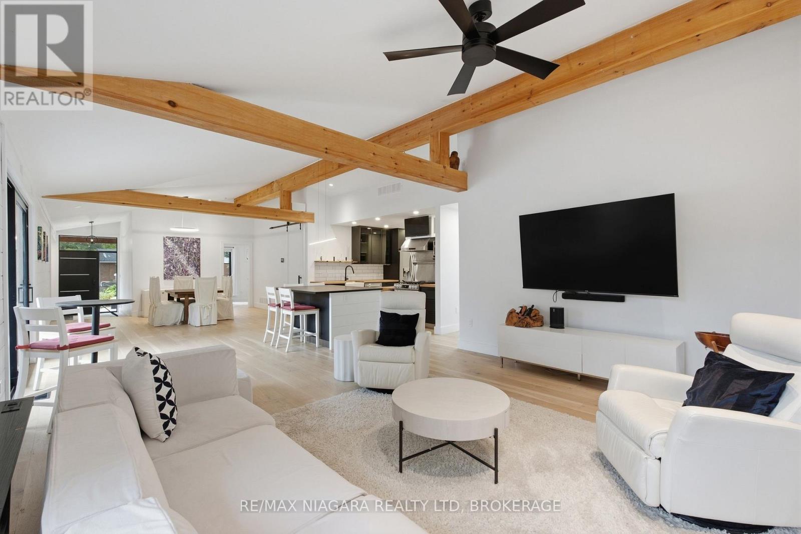 8 DIXIE AVENUE, Niagara-on-the-Lake (Town) — photo 10