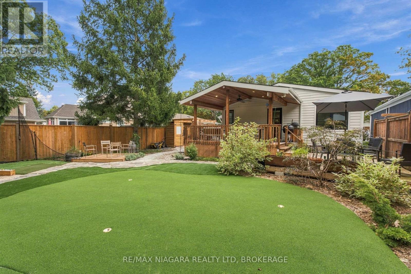 8 DIXIE AVENUE - Image 33