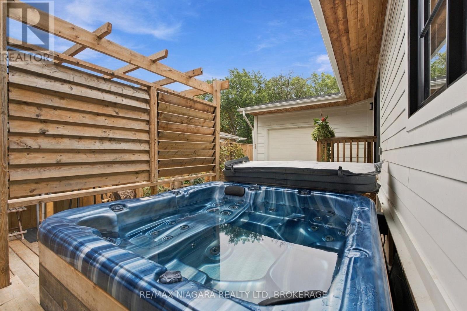 8 DIXIE AVENUE - Image 37