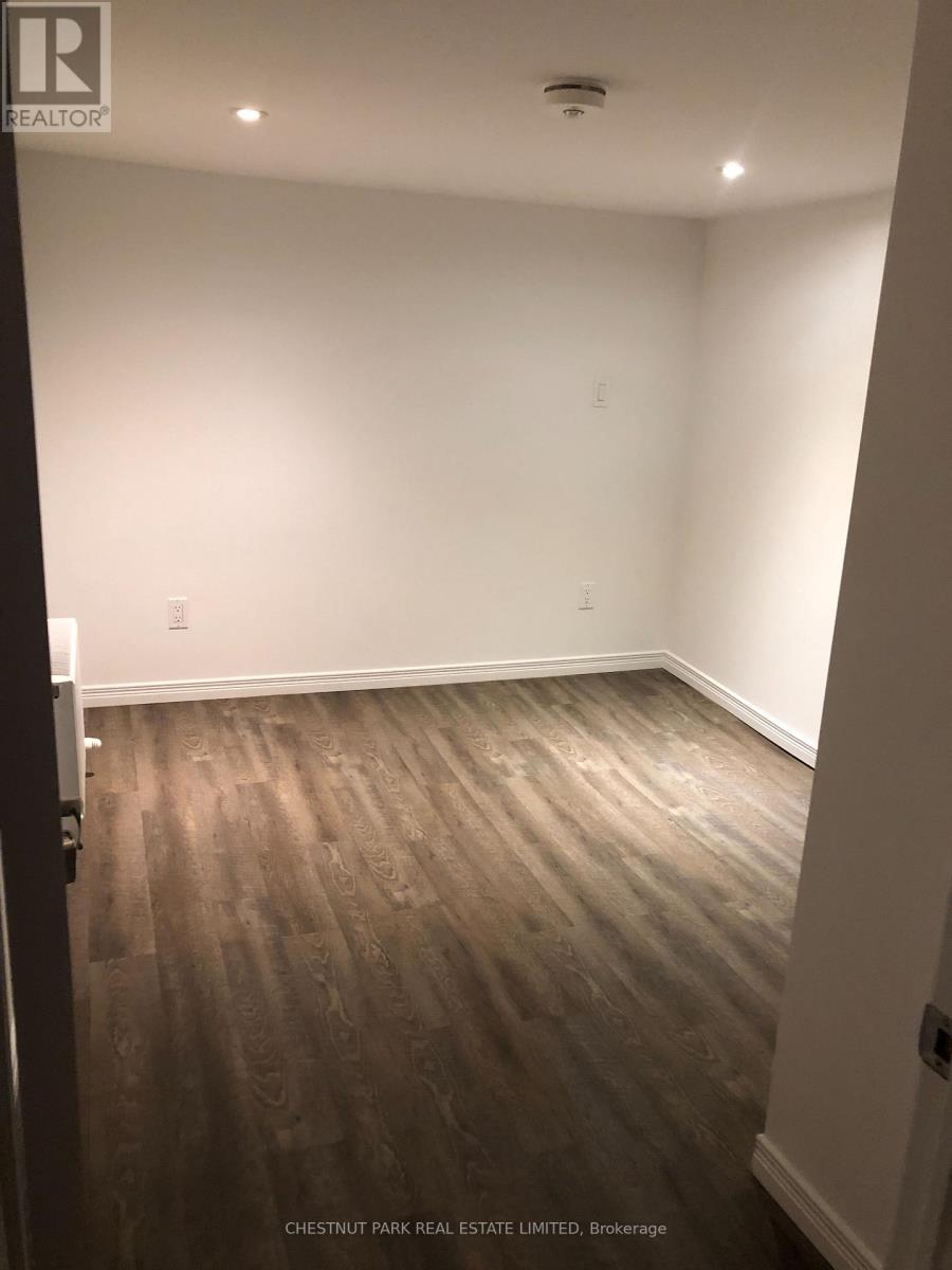 26 STRATHGOWAN AVENUE, Toronto (Lawrence Park South) — photo 6