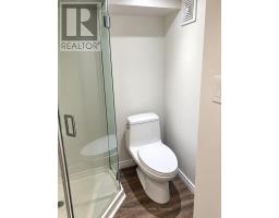 26 Strathgowan Avenue, Toronto, ON M4N1B9 Photo 11