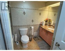 3111 - 77 Harbour Square, Toronto, ON M5J2S2 Photo 23