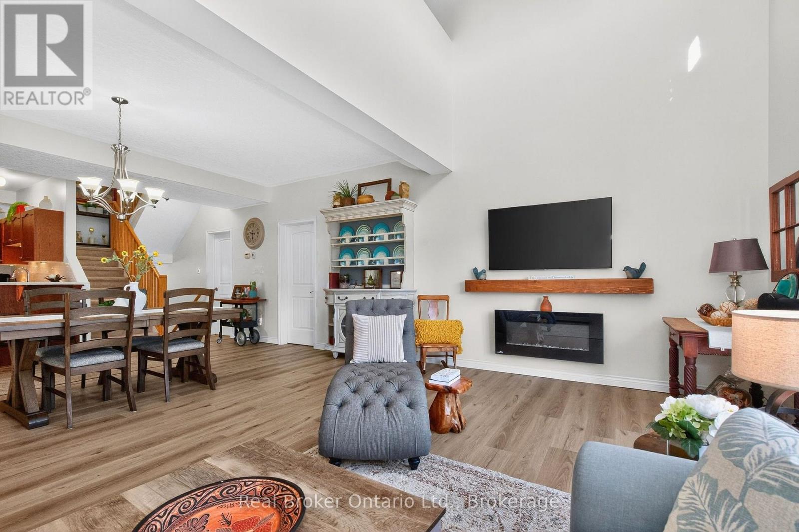 438 SHEWFELT CRESCENT, Midland — photo 9