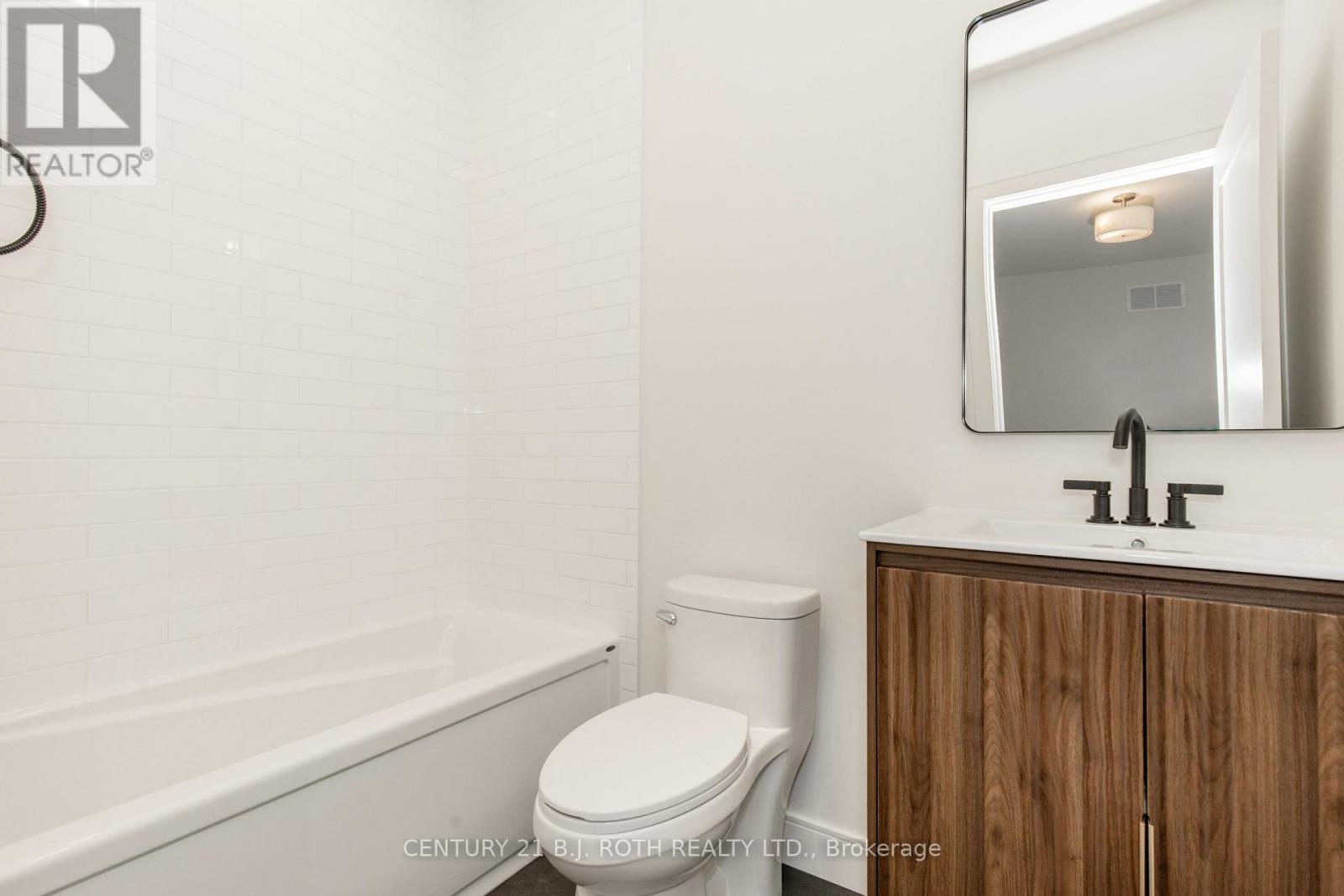56 BRENNAN AVENUE - Image 35