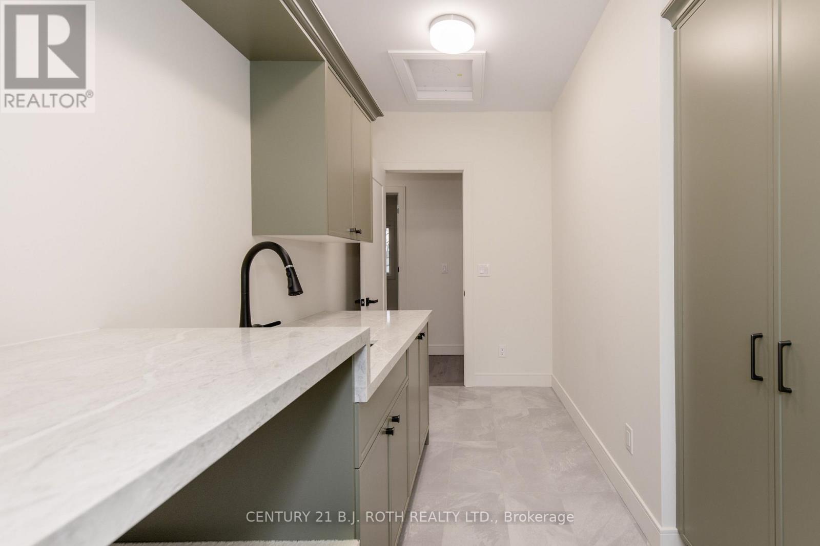 56 BRENNAN AVENUE - 37