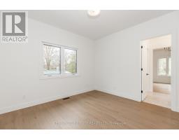 56 Brennan Avenue, Barrie, ON L4N4B1 Photo 32