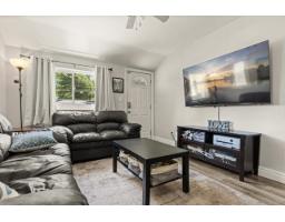 Primary Bedroom - 325 Hudson Bay Street, Hope, Hope, BC V0X1L0 Photo 6