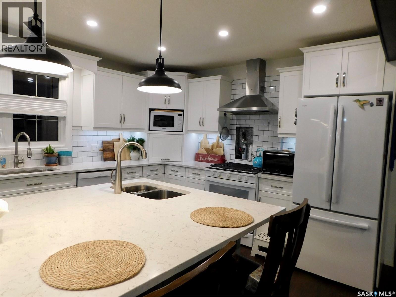 27 Kasper CRESCENT, Assiniboia — photo 7