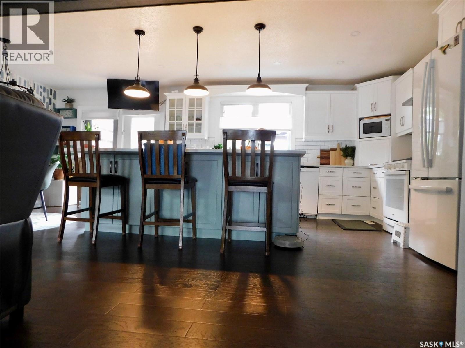 27 Kasper CRESCENT, Assiniboia — photo 4