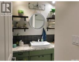 27 Kasper Crescent, Assiniboia, SK S0H0B0 Photo 20