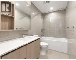 1705 618 Carnarvon Street, New Westminster, BC V3M0N9 Photo 10