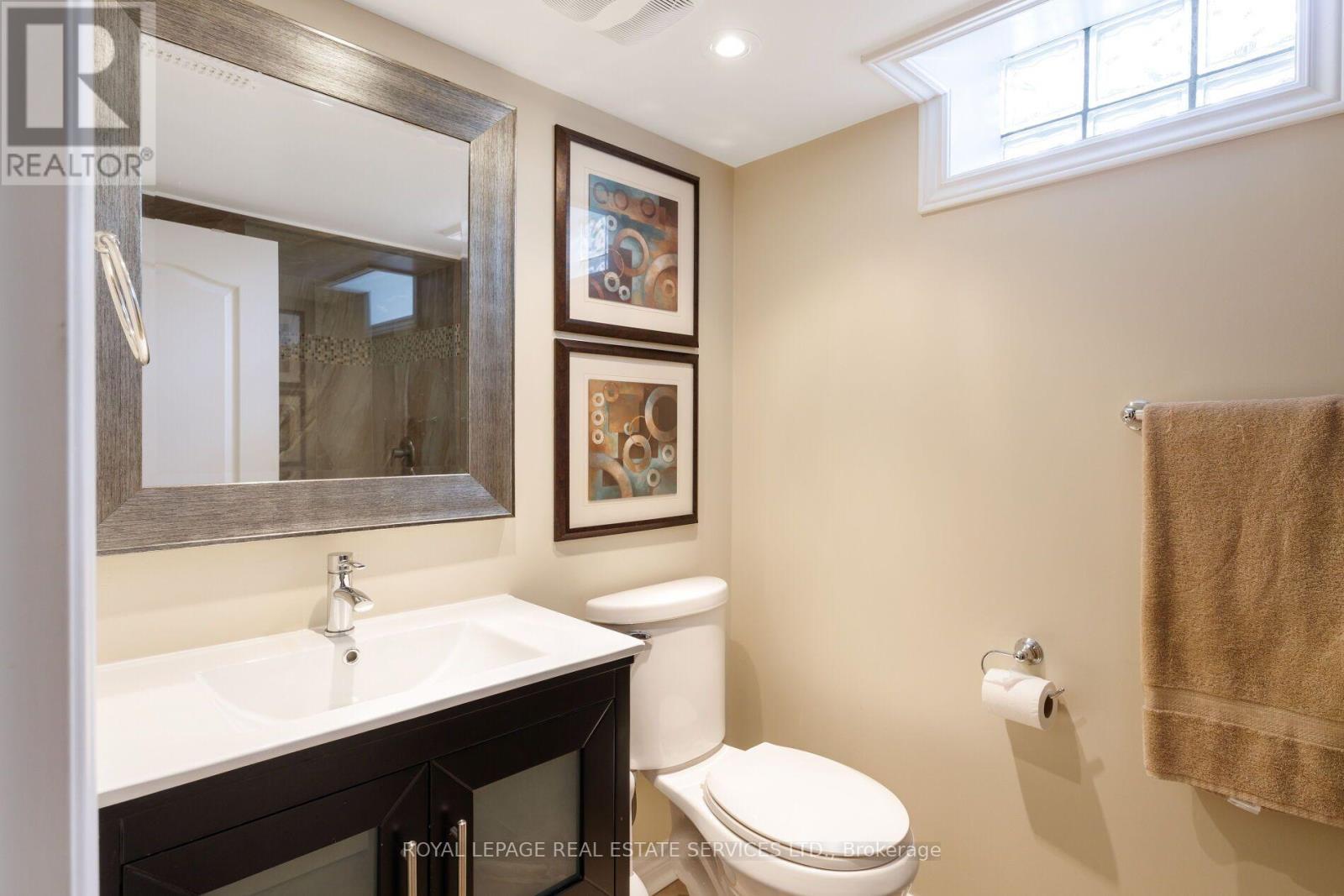 2424 TESLA CRESCENT - Image 31
