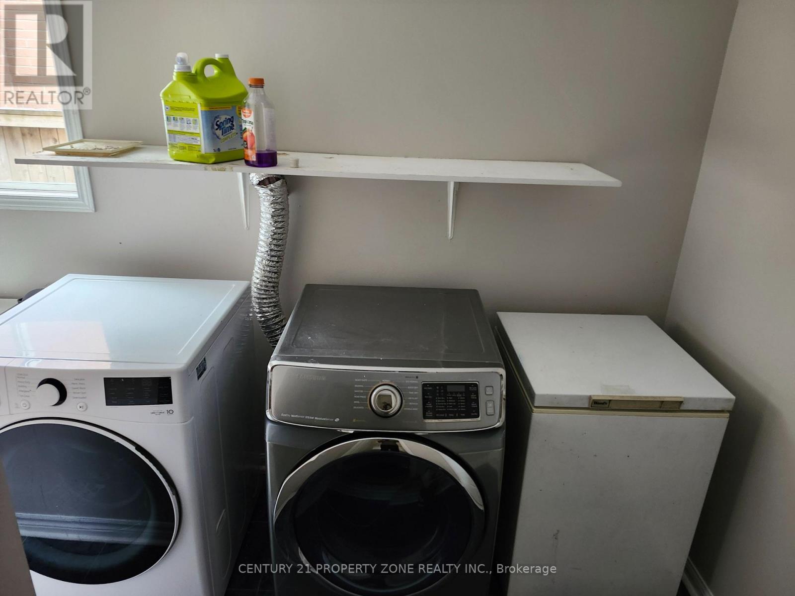 MAIN - 700 PETER ROBERTSON BOULEVARD, Brampton (Sandringham-Wellington) — photo 8