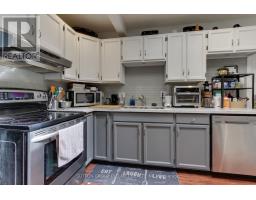 8 Lockheed Boulevard, Toronto, ON M9P2H6 Photo 38
