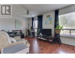 8 Lockheed Boulevard, Toronto, ON M9P2H6 Photo 40