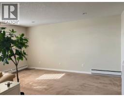 Lower Floor-1560 Vinson Creek, West Vancouver, BC V7S2Y1 Photo 8