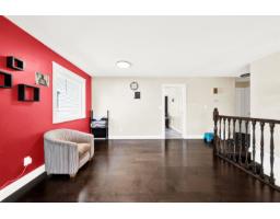 12712 113a Avenue, Surrey, BC V3V3M4 Photo 7