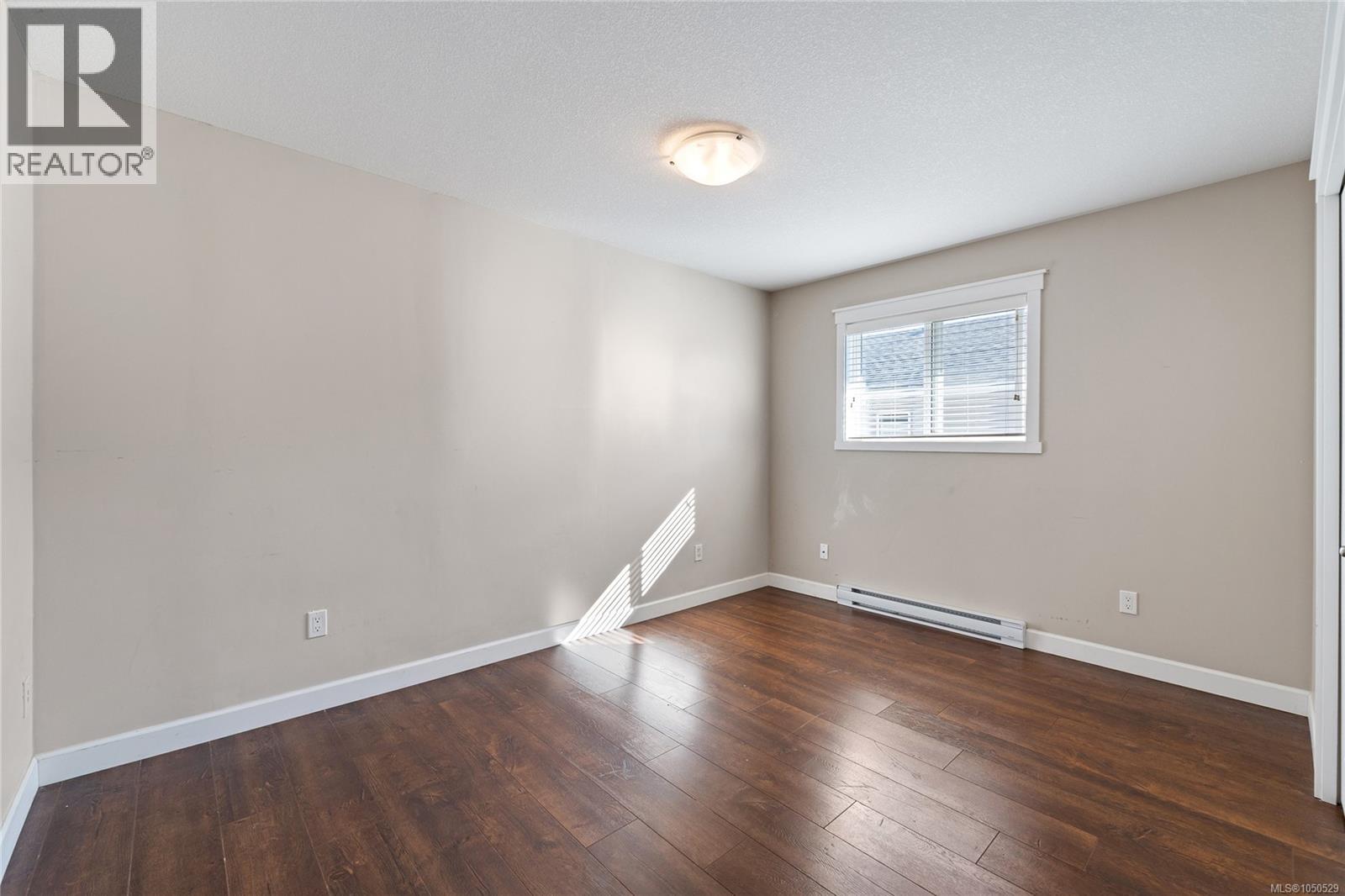 611 Sandy Crt - 34
