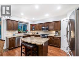 30 Hawthorn Drive, Port Moody, BC V3H0A4 Photo 9
