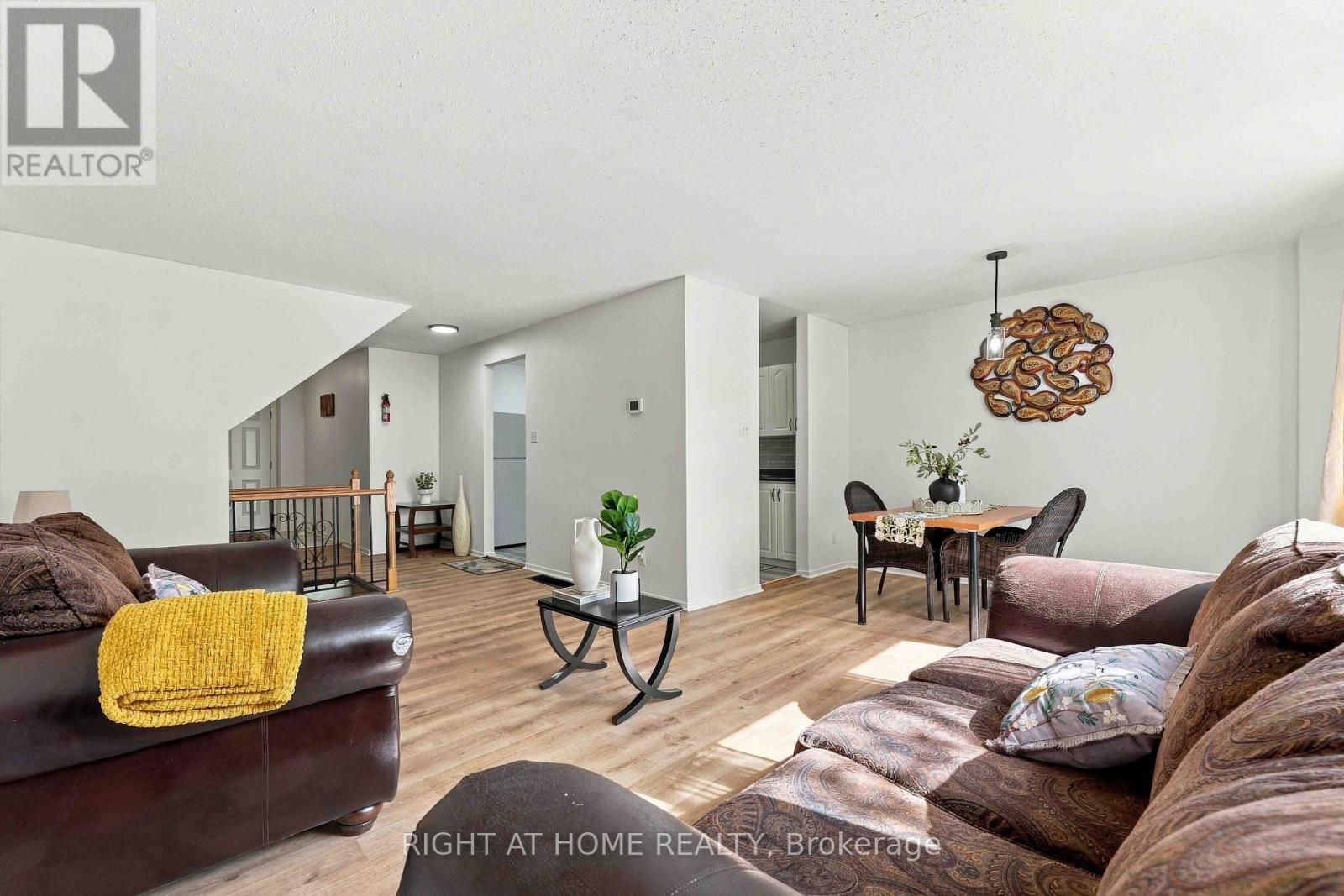 207 - 980 GULF PLACE, Ottawa — photo 5