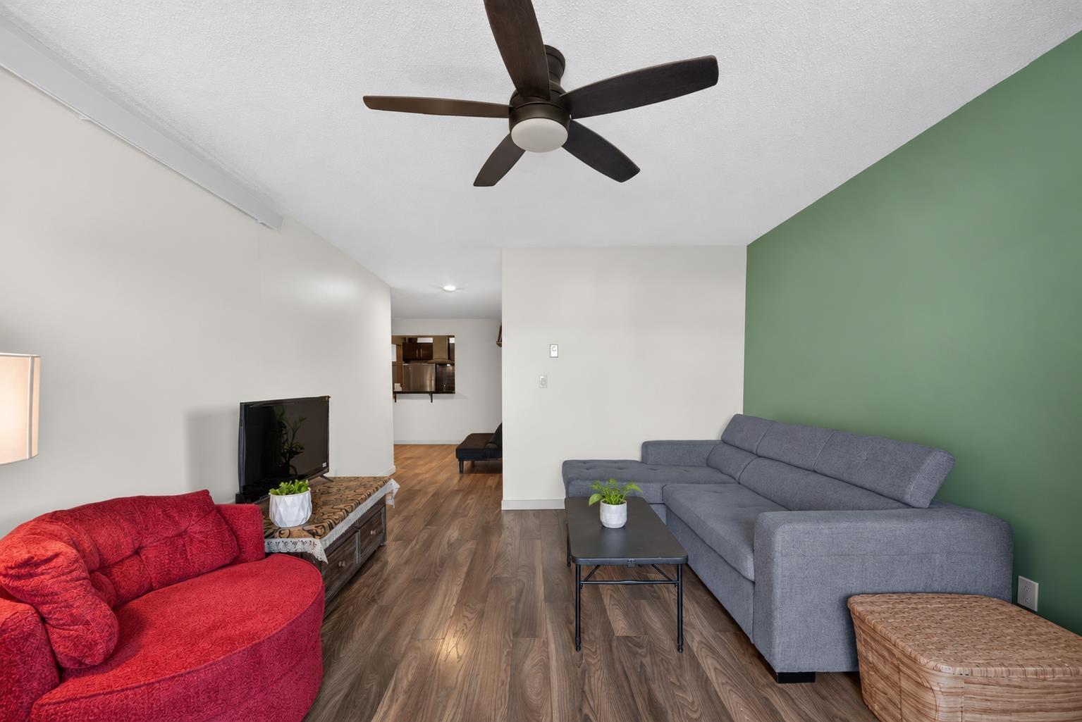 307 5906 176A STREET