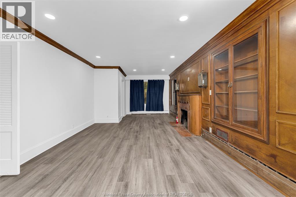 2268 VICTORIA AVENUE, Windsor — photo 10