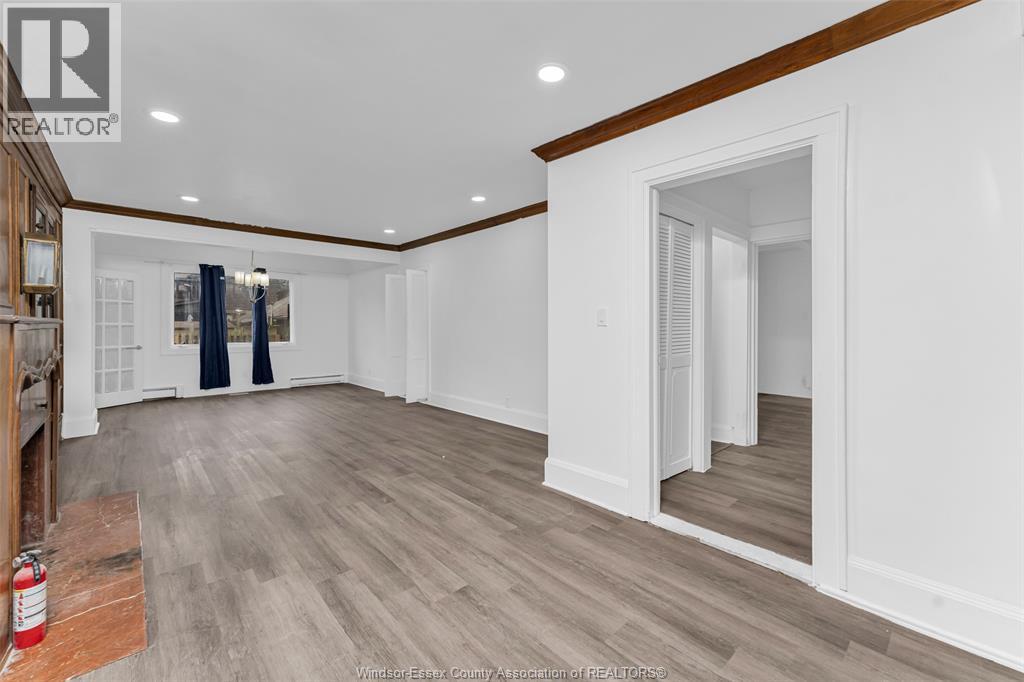 2268 VICTORIA AVENUE, Windsor — photo 11
