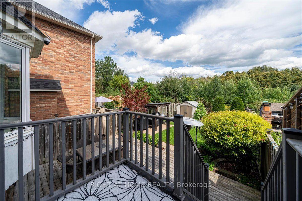 235 WELDON ROAD - 36