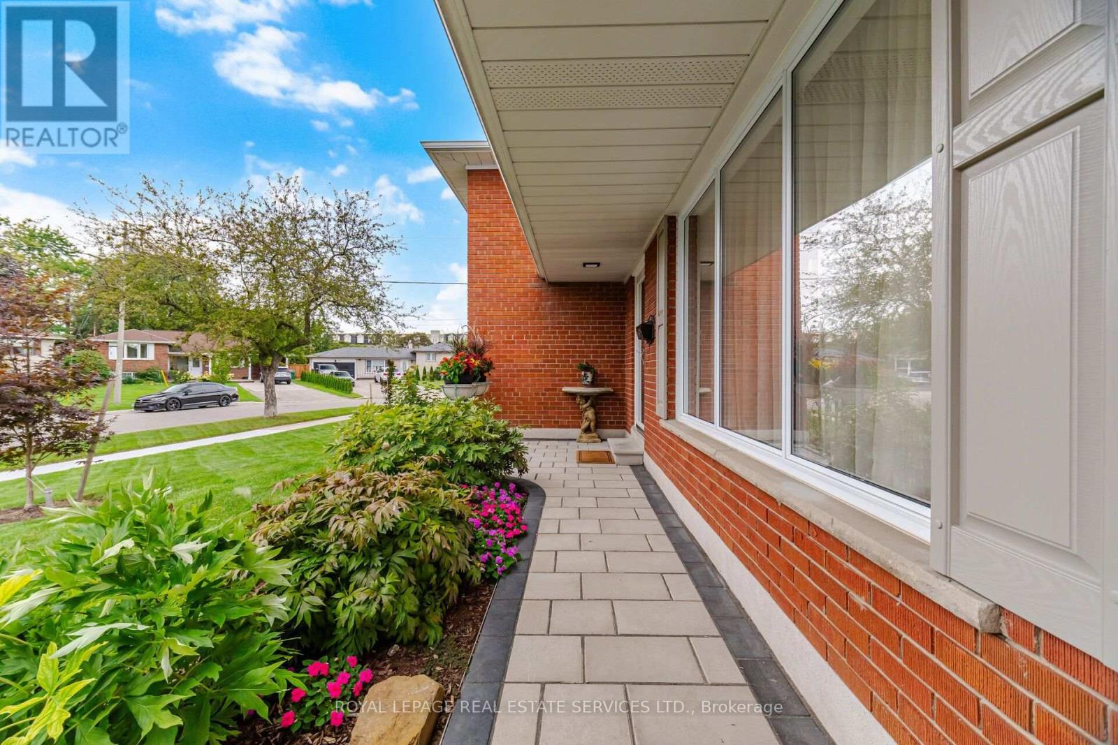 726 NETHERTON CRESCENT, Mississauga (Applewood) — photo 3