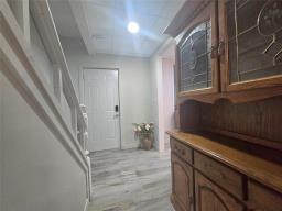 431 Manitoba Avenue, Winnipeg, MB R2W2G4 Photo 11