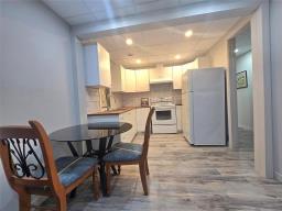 Utility room - 431 Manitoba Avenue, Winnipeg, MB R2W2G4 Photo 8
