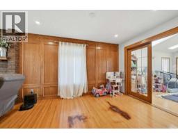 3pc Bathroom - 2415 Vista Crescent Ne, Calgary, AB T2E6J2 Photo 9