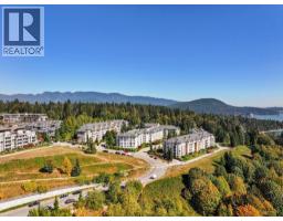 307 3600 Windcrest Drive, North Vancouver, BC V7G2S5 Photo 35