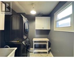23 Wallace Drive, Barrie, ON L4N7E2 Photo 10