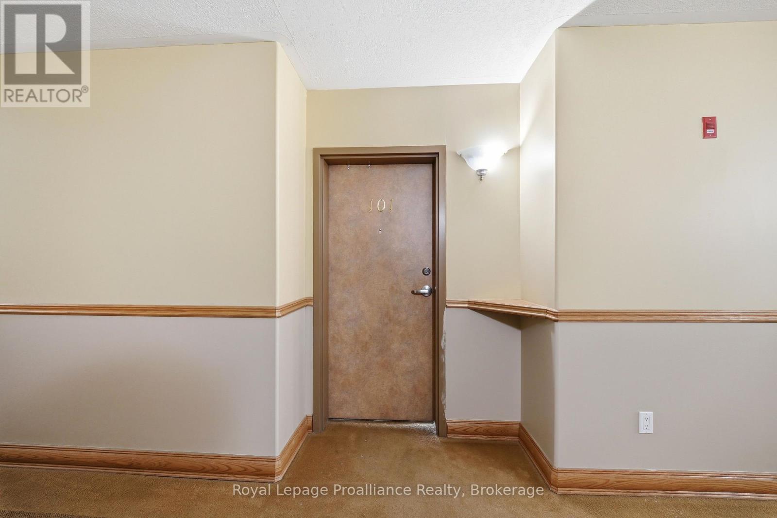 101 - 15 HEARTWOOD DRIVE, Belleville (Belleville Ward) — photo 8