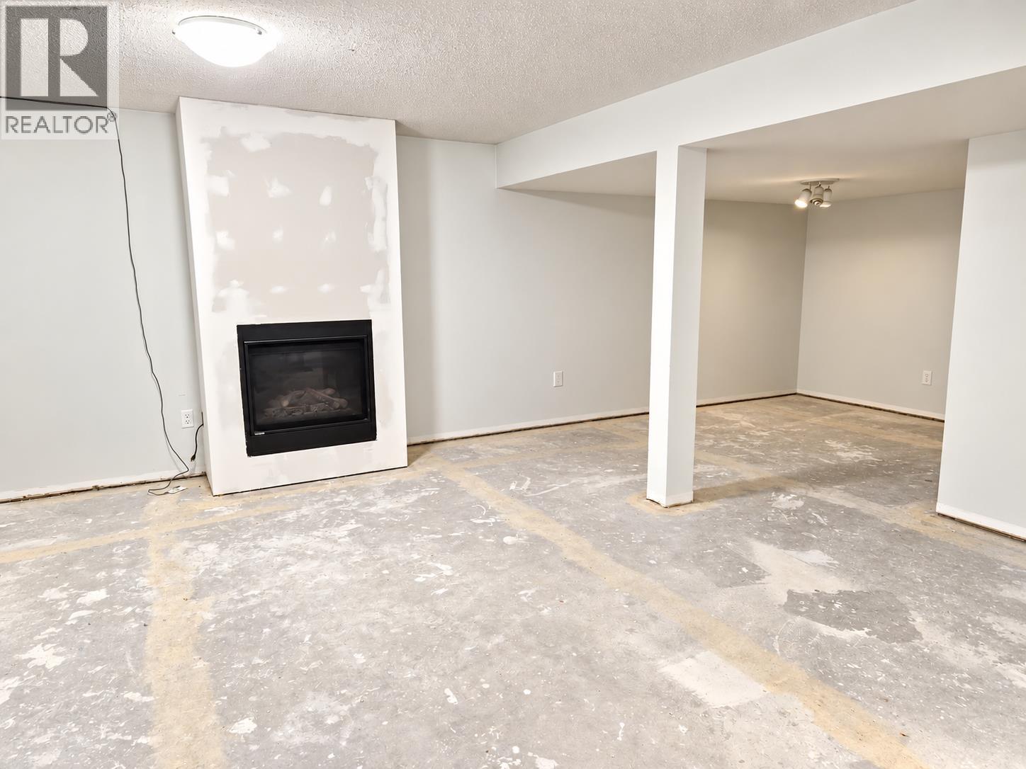 Photo 15 of 21 — 7623 ST MARY CRESCENT · Prince George, BC