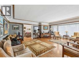 2pc Bathroom - 5015 15 Street Sw, Calgary, AB T2T4B7 Photo 8