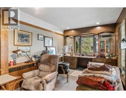 Kitchen - 5015 15 Street Sw, Calgary, AB T2T4B7 Photo 16