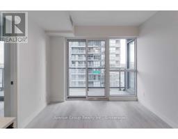 N1008 - 6 Sonic Way, Toronto, ON M3C0P1 Photo 6