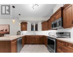 Laundry room - 264 Patterson Street, New Tecumseth, ON L0G1A0 Photo 10