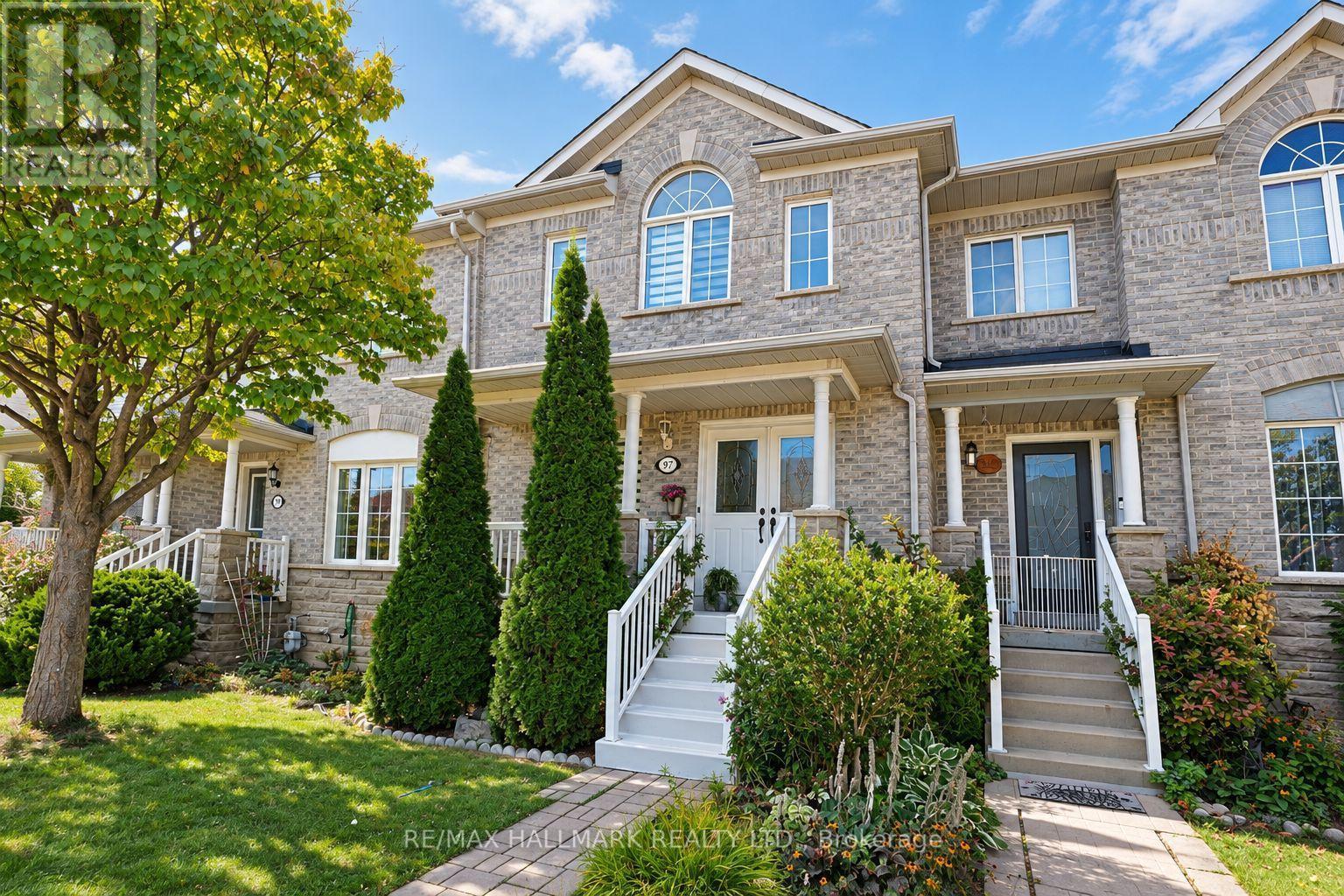 97 BENJAMIN HOOD CRESCENT, Vaughan (Patterson)