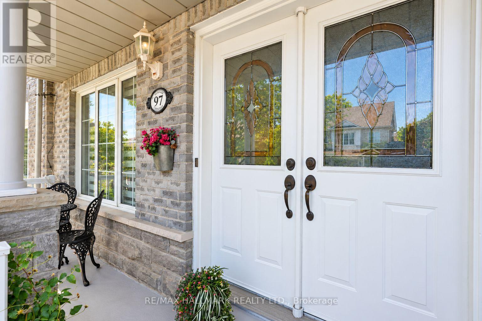 97 BENJAMIN HOOD CRESCENT, Vaughan (Patterson) — photo 3