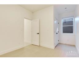 Basement 11024 78 Avenue, Delta, BC V4C1N5 Photo 9