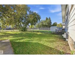 13210 39a St Nw, Edmonton, AB T5A3J5 Photo 13