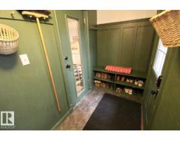 9330 107 Av Nw, Edmonton, AB T5H0T5 Photo 13